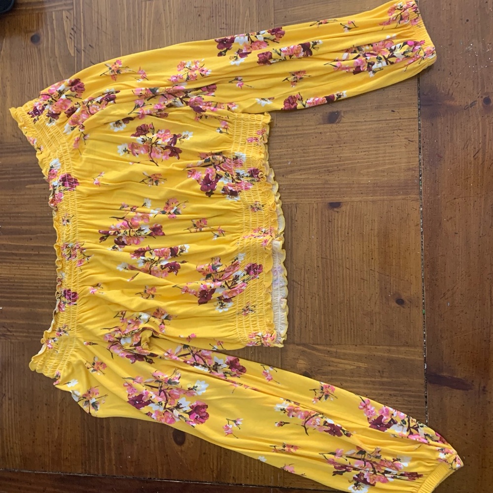 H&M Off-Shoulder Top